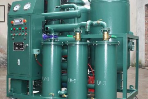 滤油机润滑油多久替换一次？？？